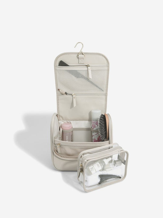 Large Hanging Washbag - Oatmeal - 75630