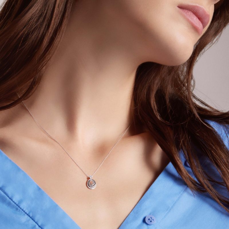 Velaa Star Diamond Pendant - 18ct Yellow Sunrise Gold