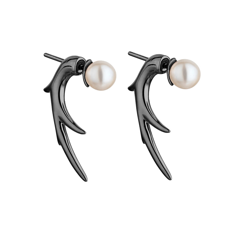 Hooked Pearl Talon Earrings - Black Rhodium - CB040.BRNAEOS