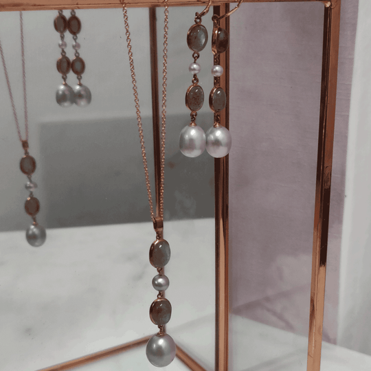 9CT ROSE GOLD LABRADORITE & PEARL SET