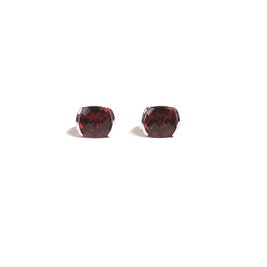 18ct White Gold Garnet Stud Earrings