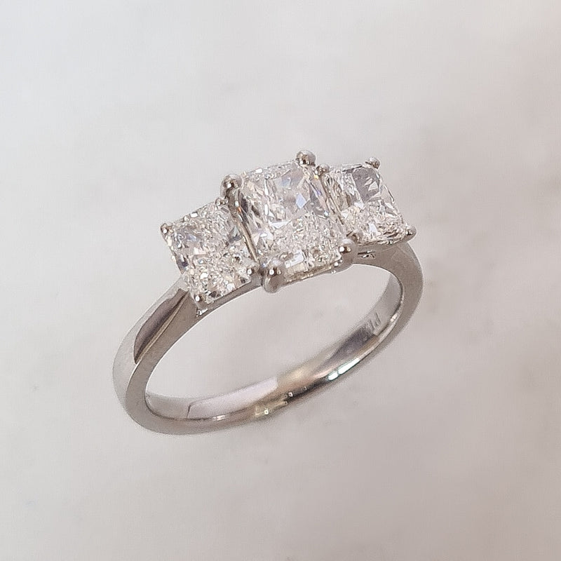 sarah-layton-radiant-cut-diamond-engagement-ring-platinum-2-00ct