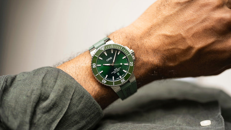Aquis Date Watch, Green/Green