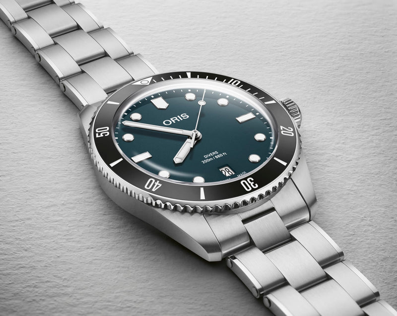 Divers Date Watch, Blue