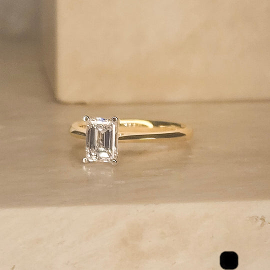 18ct Yellow Gold Emerald Cut Diamond Engagement Ring - 1.01ct
