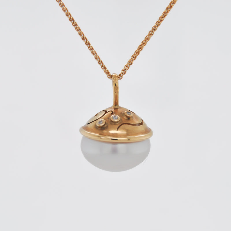 Pearl & Diamond Pendant - Gold - ALC003