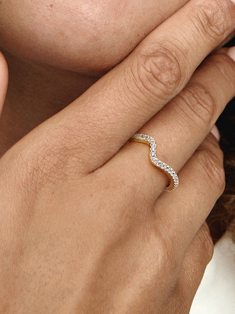 Sparkling Wave Ring - 14ct Gold Plated - 162539C01