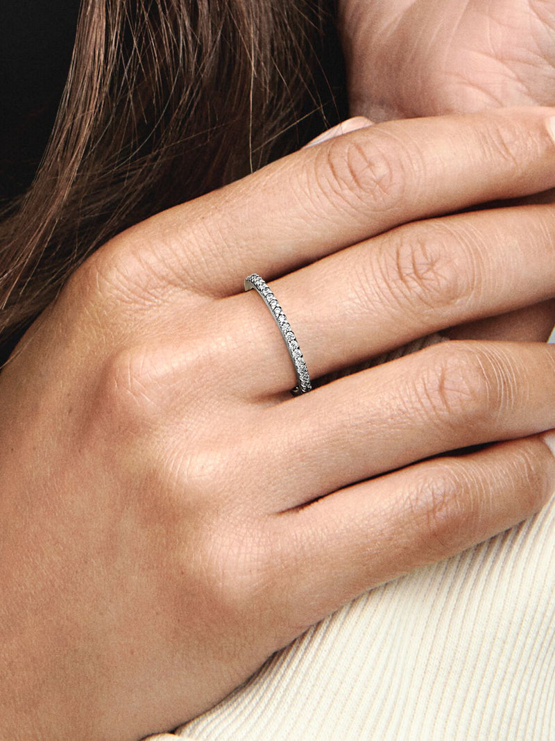 Sparkling Band Ring - Sterling Silver - 192999C01