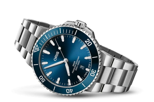 Aquis Small Second, Date Watch, Blue