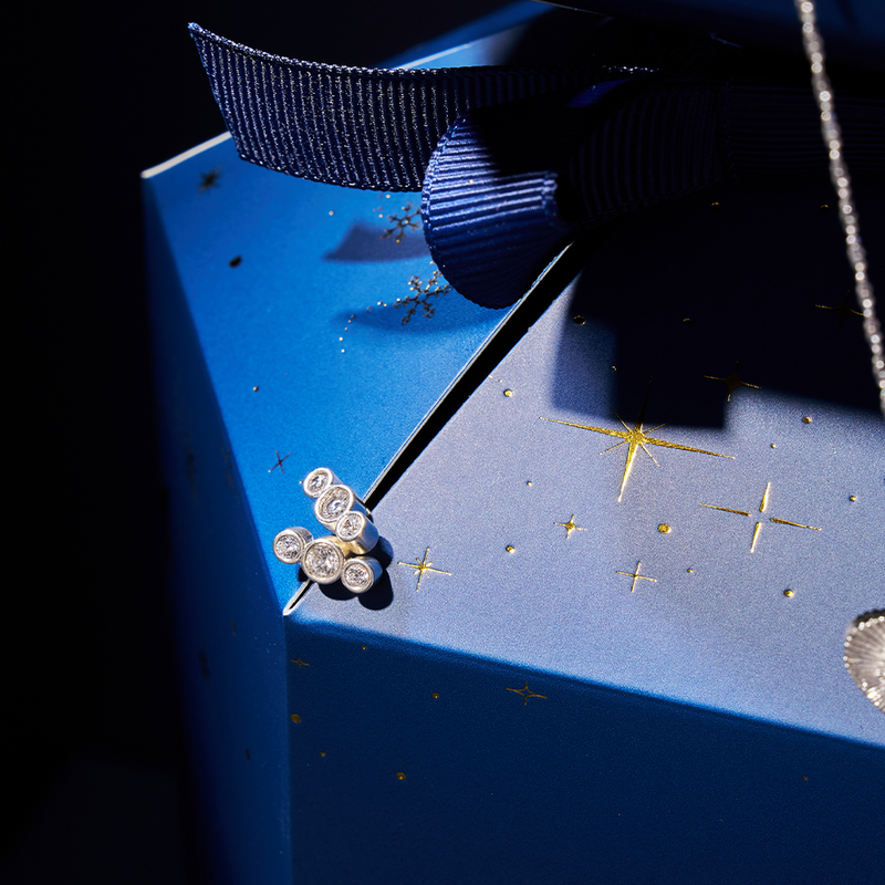 The ChloBo Exclusive Christmas Cracker - XMAS25CRACKER2