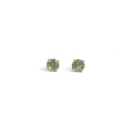 18ct White Gold Peridot Stud Earrings