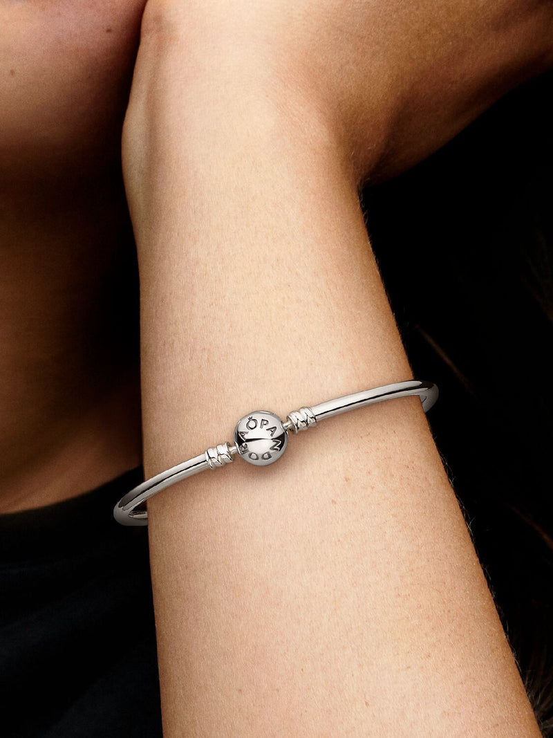 Logo Clasp Bangle - Sterling Silver - 590713