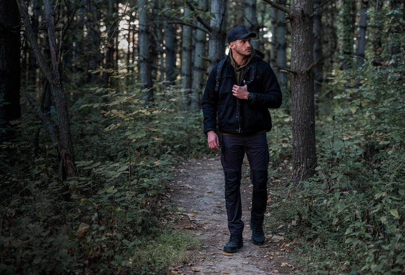 Instinct 3 – 50mm GPS Smartwatch, Solar, Tactical Edition, Black with Black Band - 010-02935-50