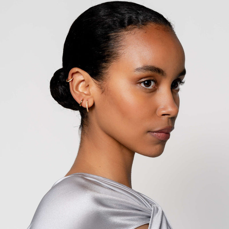 Milano Huggie Hoop Earrings - Gold - 7811YS