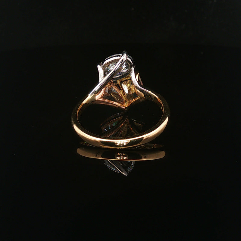 Three Stone Sweeping Toi et Moi Ring, Lab-Grown Diamond - 18ct Yellow Gold, Rose Gold & Platinum, 3.09ct