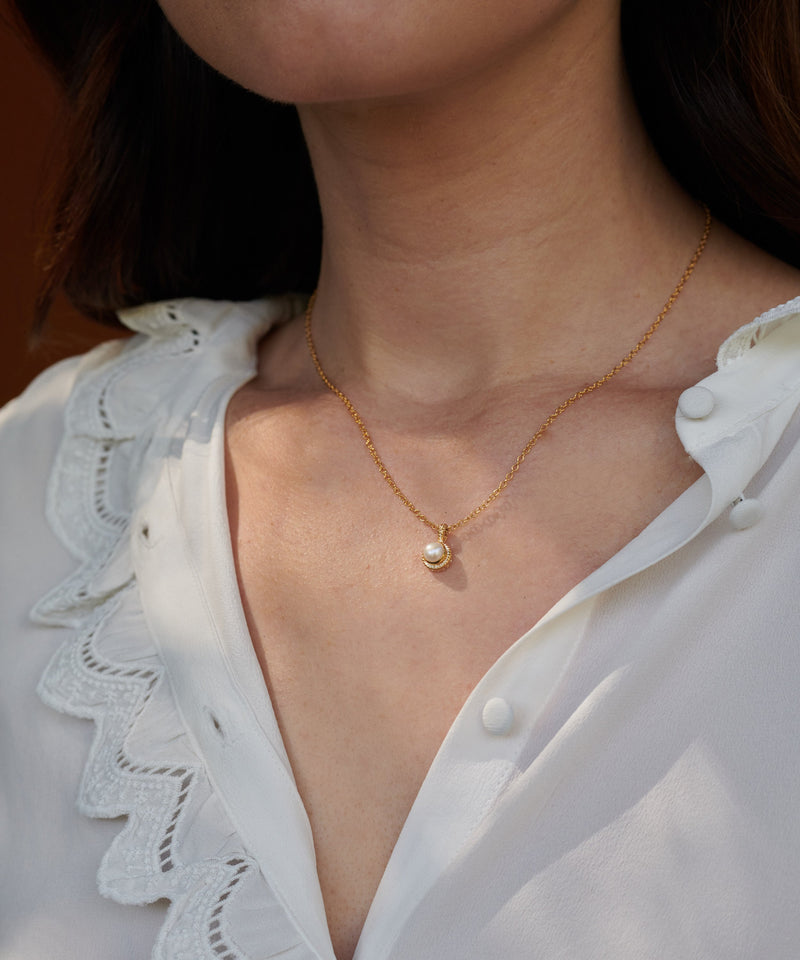 Pearl Circle Drop Necklace - Gold - NK10537-GPL