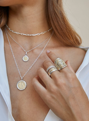 Anna beck pendant online necklace