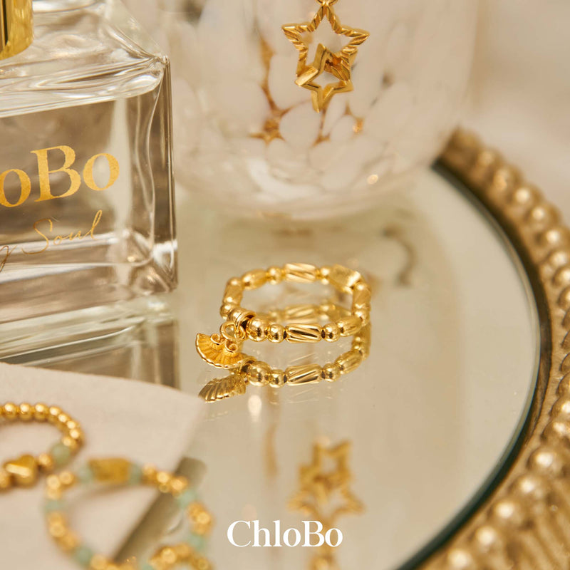 Travel Seeker Ring, Medium - Gold - GR23403