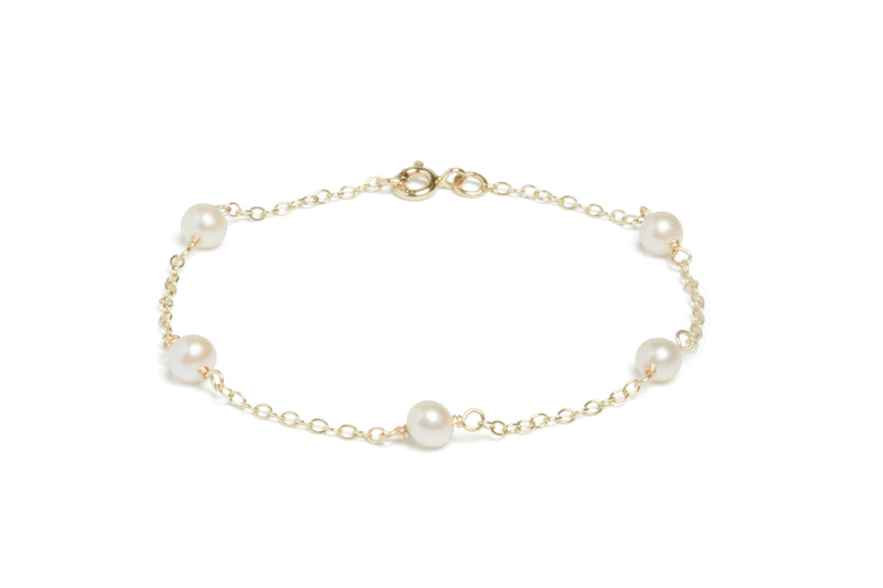 Freshwater Pearl Bracelet, 5-5.5mm - 9ct Yellow Gold - BJR2065YGW