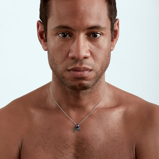 Blackthorn Pearl Leaf Pendant - Silver - BT007.SSBKNOS