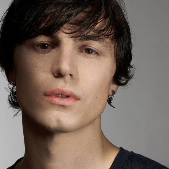 Hooked Black Pearl Black Rhodium Earrings - CB051.BRBKEOS