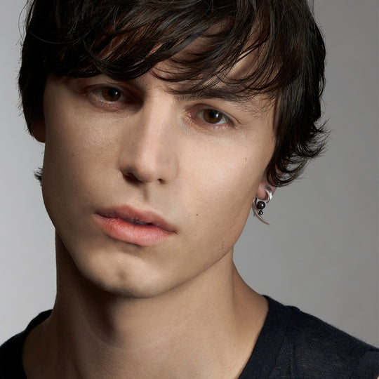 Hooked Black Pearl Silver Earrings - CB051.SSBKEOS