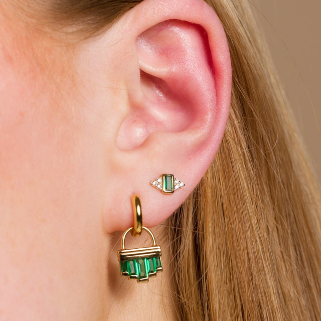 Green Cleopatra Charm Hoop Earrings - Gold - SPG-162-94-PAIR