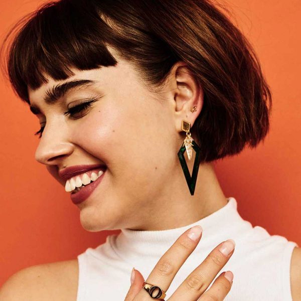 Emerald Pearl Arrowhead Earrings - Gold - 21EAHep