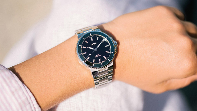 Aquis Date Diamonds Watch, Black