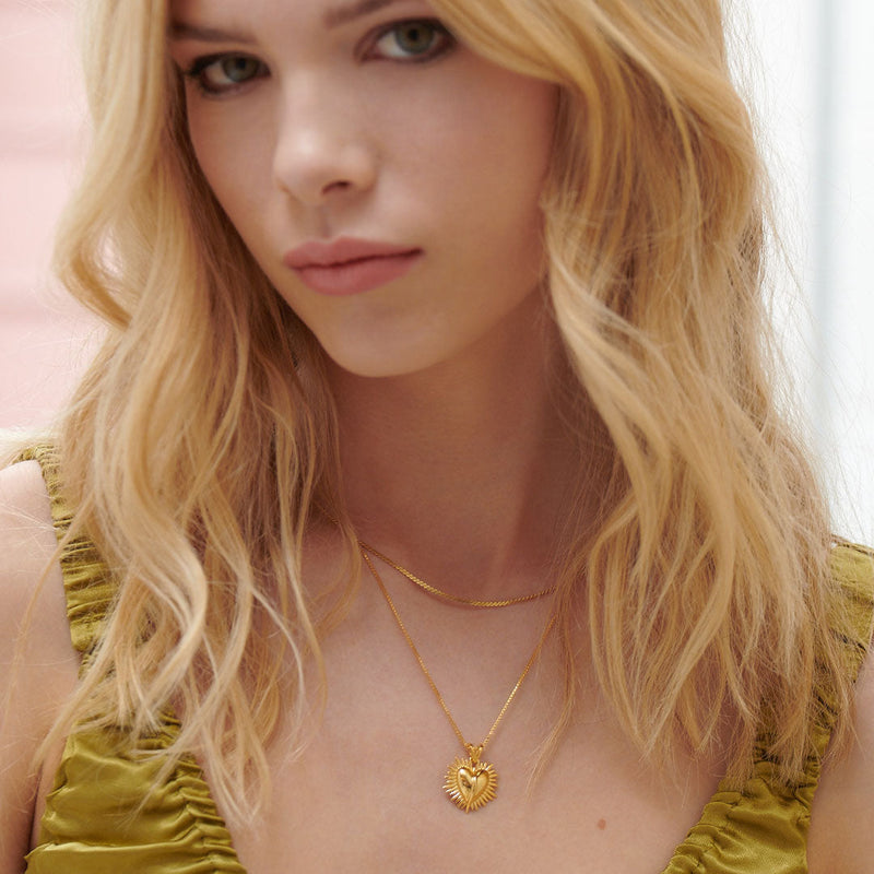 Electric Deco Heart Necklace - Gold - ULN04GP