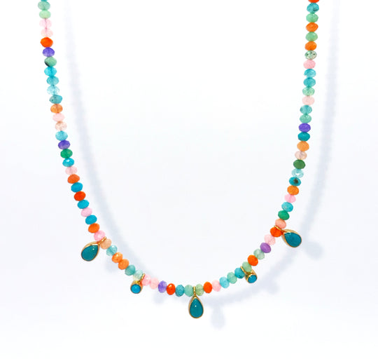 Frida Beaded Charm Necklace - Gold - NK10913-GMULT