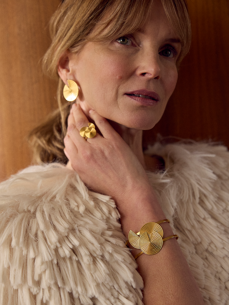 Evolve Statement Bangle - Gold - PMB07GP