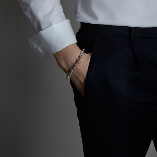 Serpent's Trace Wide Bracelet, Large - Silver - ST014.SSNABZL