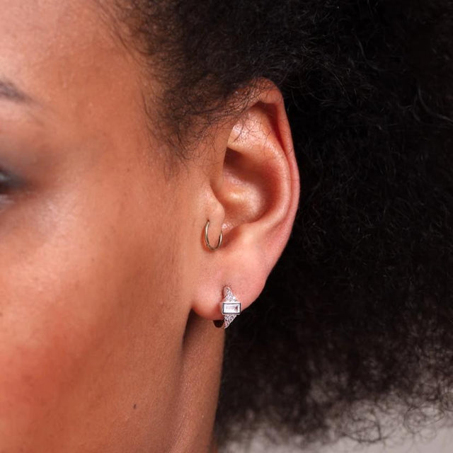 Audrey Huggie Hoop Earrings - Silver - SPS-274