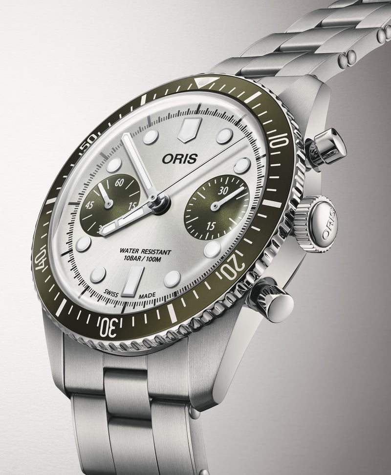 Divers Sixty-Five Chronograph Watch, Silvered