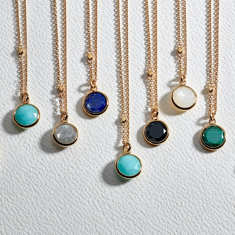 Stilla Moonstone Pendant - Gold - 38032YWTN