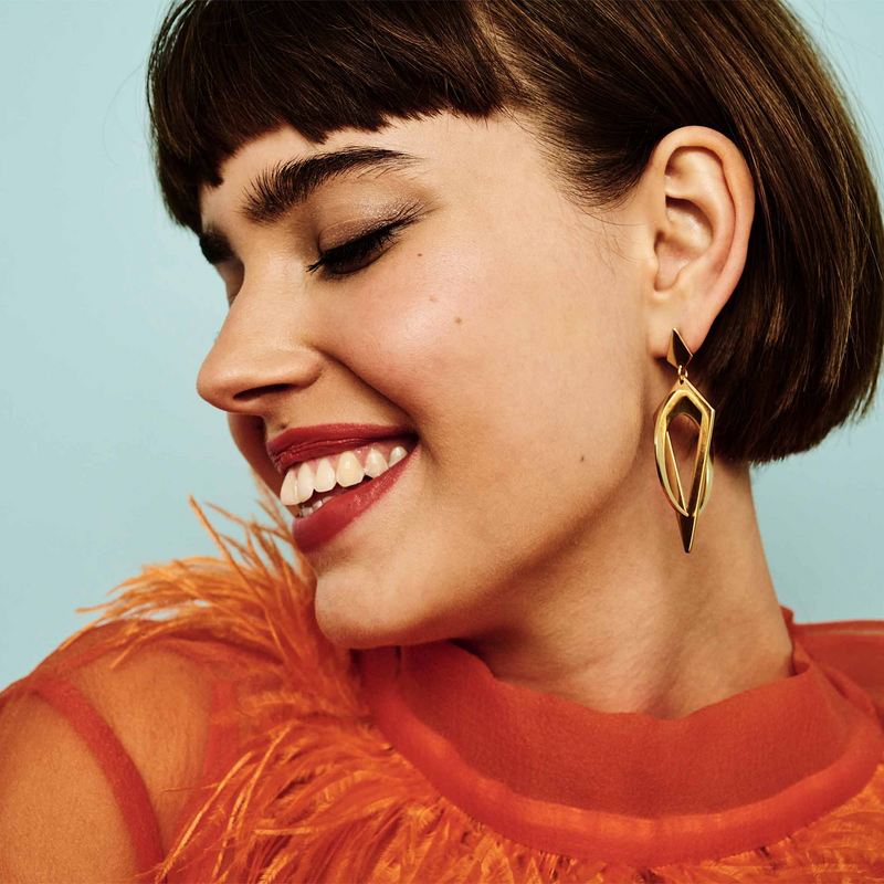 Crescent Hoops - Gold - 22EMWCHgv