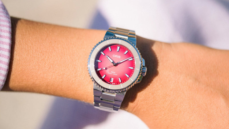 Aquis Date Taste Of Summer Watch, Red