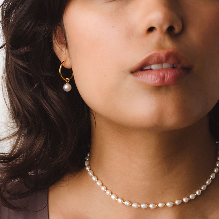 Stilla White Pearl Choker - Gold - 40049YWTN