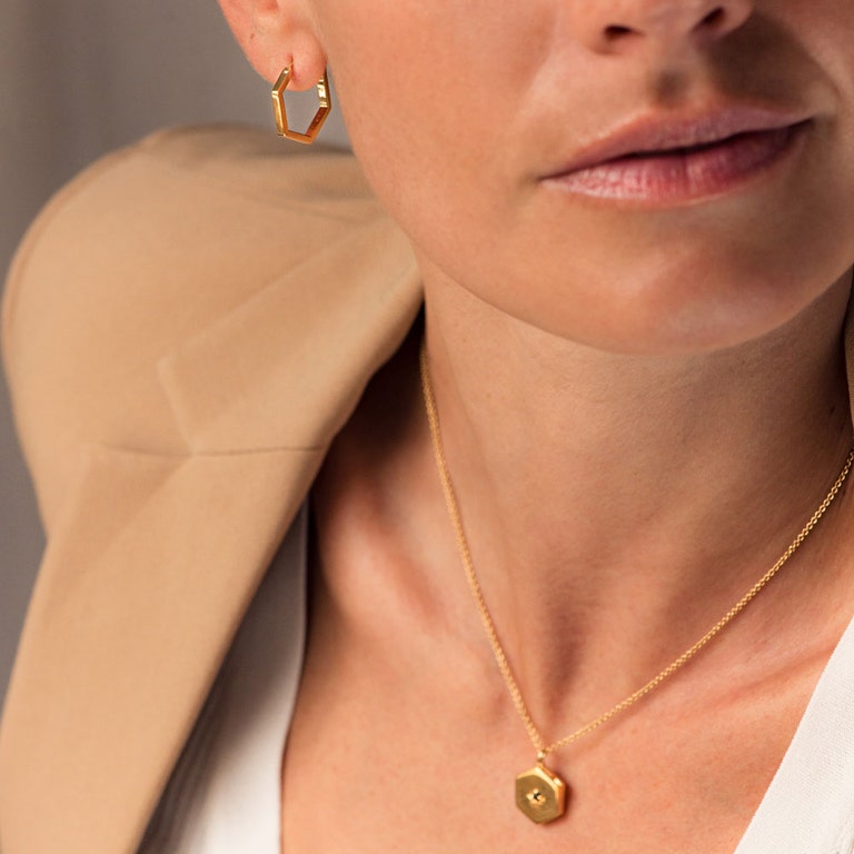 Deco Medium Hoop Earrings - Gold - 48020YNOE