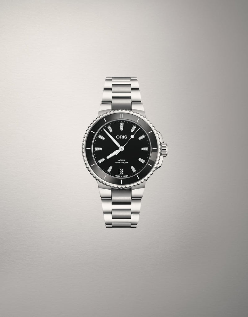 Aquis Date Diamonds Watch, Black