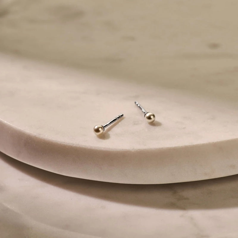 Milano 3mm Pearl Stud Earrings - Silver - 7841PW