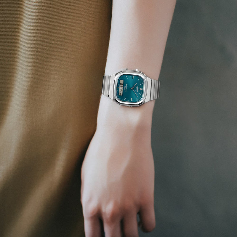 Unisex Vintage Watch - Silver/Green - AQ-240E-3AEF
