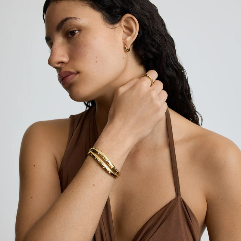 Wave Bangle with Stones - Gold
