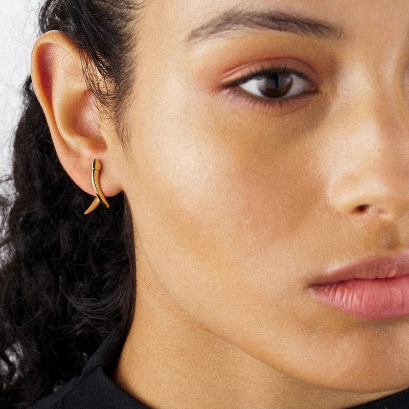 Sabre Mini Crossover Earrings - Gold - SA096.YVNAEOS