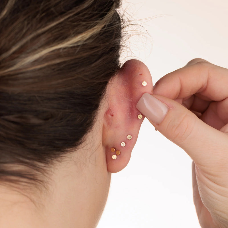 Sparkling Teeny Flower Flat Back Earring (Single Earring) - Gold - SPG-240a