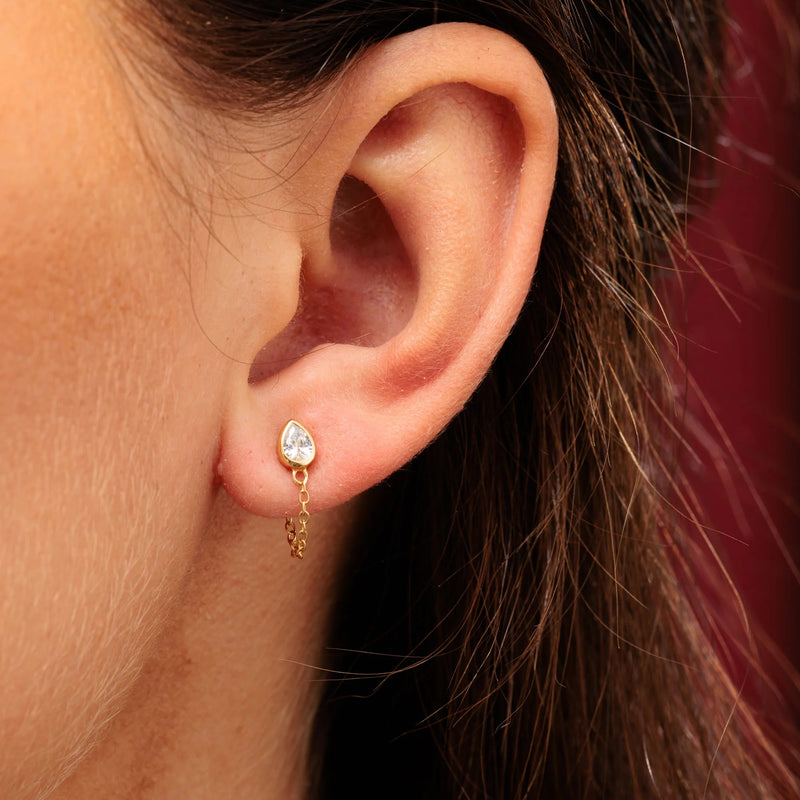 Chained Teardrop Stud Earrings - Gold - SPG-68a