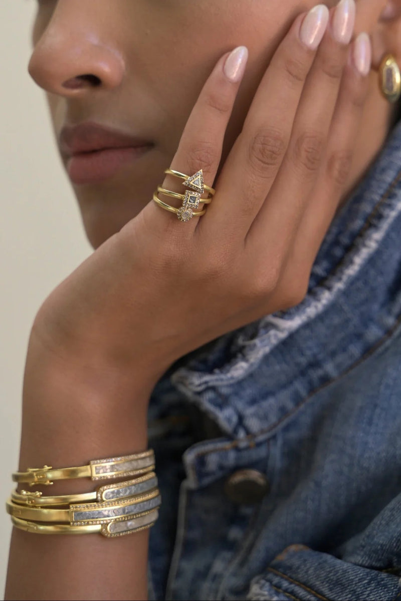Odoti Triangle Ring - Gold - JNM-400-214