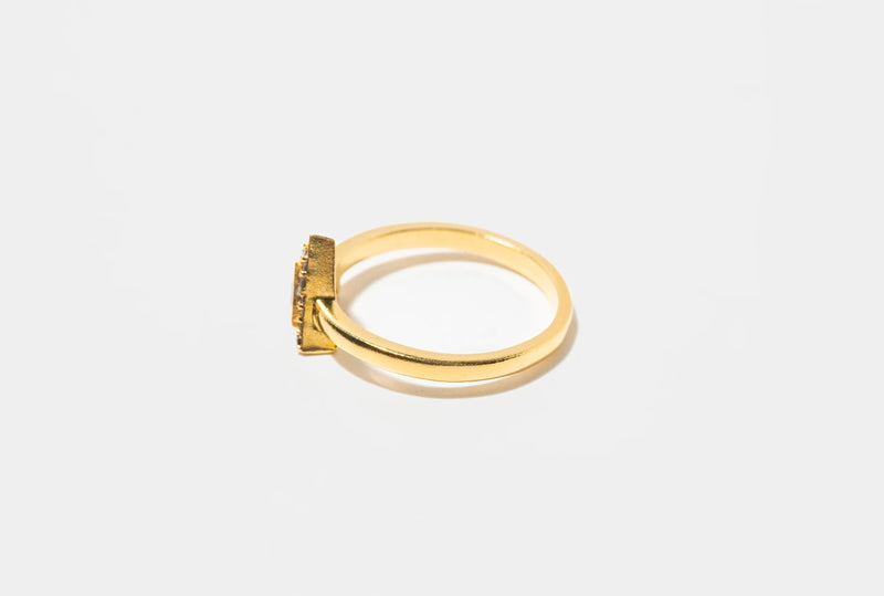 Odoti Triangle Ring - Gold - JNM-400-214