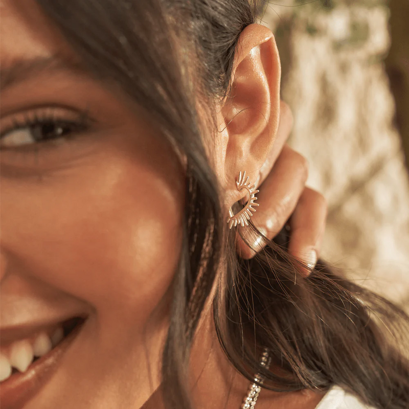 Heart Ray Hoop Earrings - Silver - SEH3598